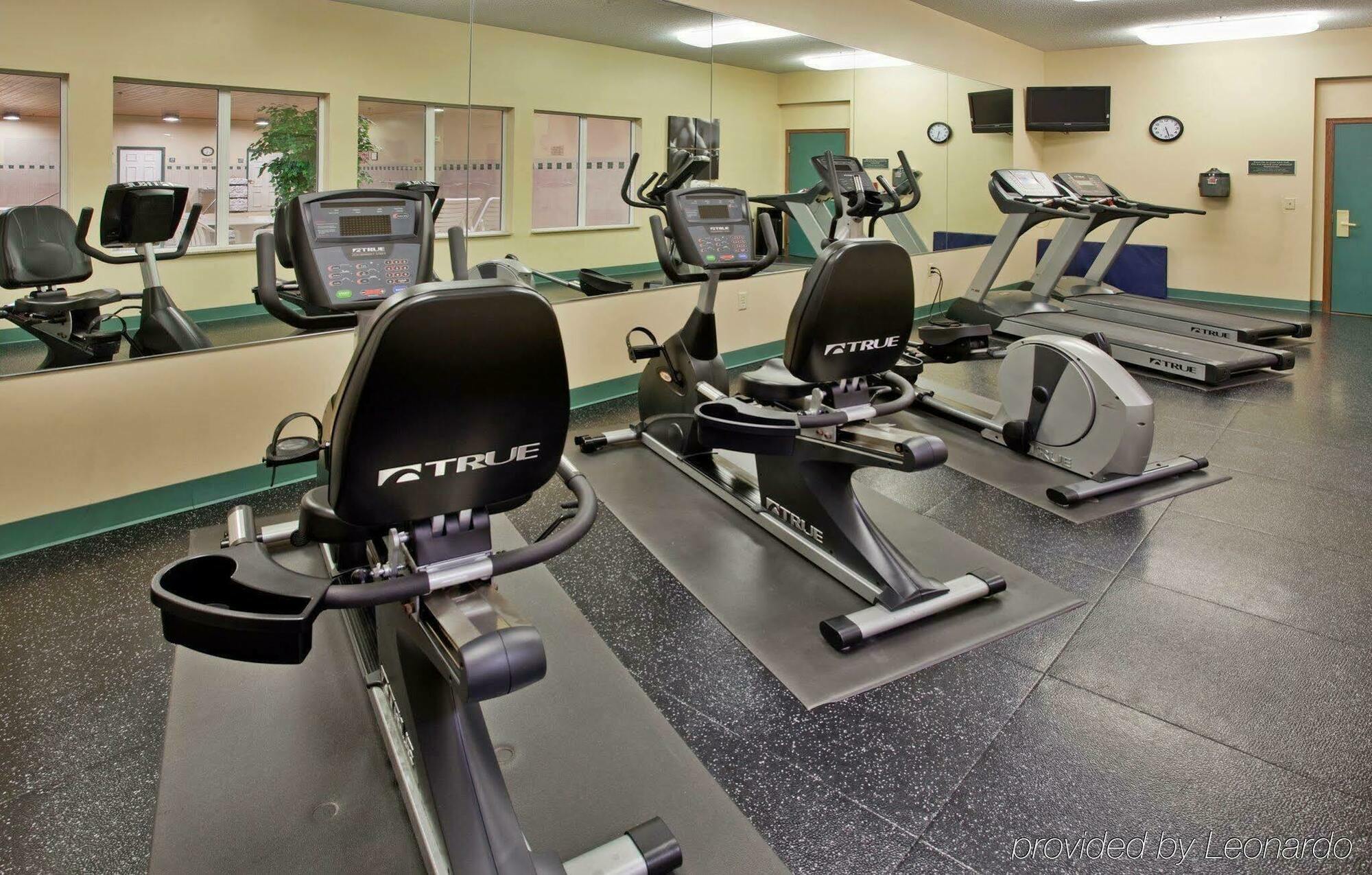 Country Inn & Suites By Radisson, Kansas City At Village West, Ks Bonner Springs Удобства фото